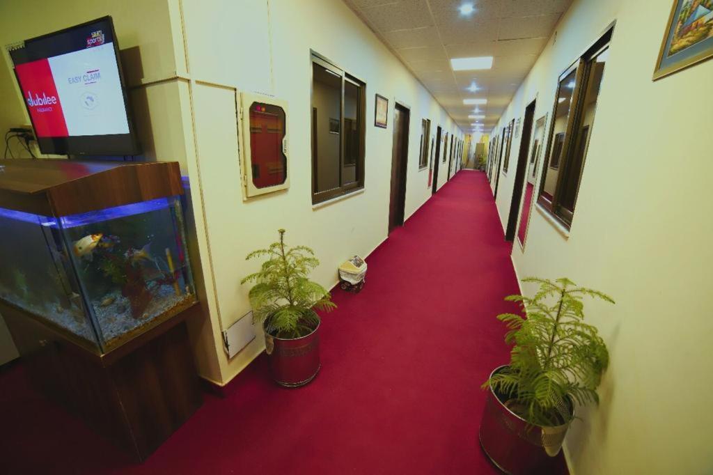 Hotel Red Line Ісламабад Екстер'єр фото